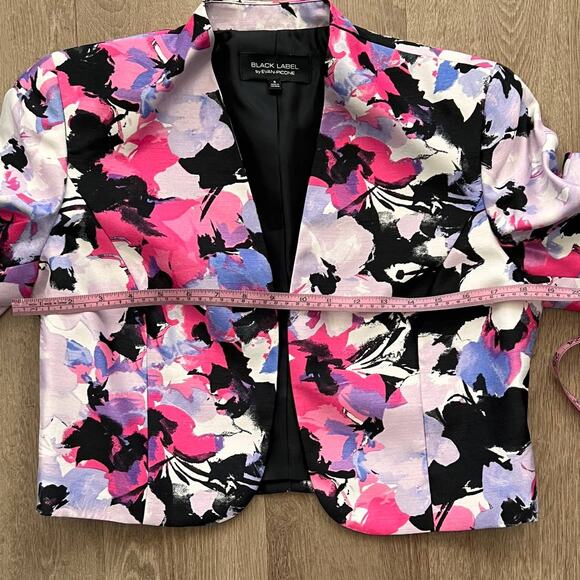 Black Label by Evan Picone NWOT Floral Pink/Purple Cropped Blazer - Picture 12 of 12
